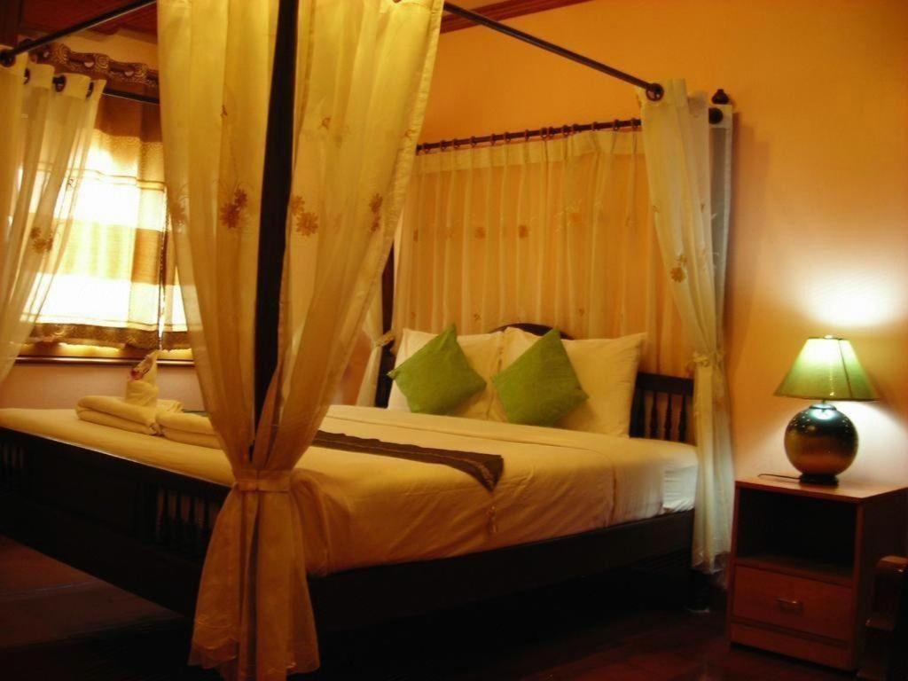 Ngamta Hotel Mae Hong Son Luaran gambar