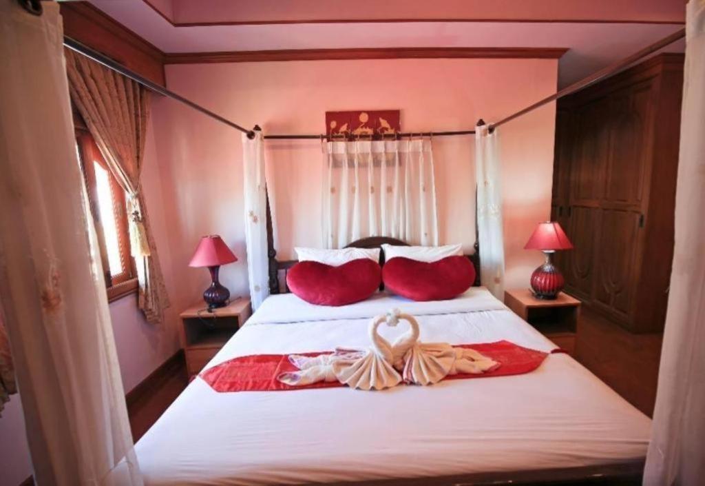 Ngamta Hotel Mae Hong Son Luaran gambar